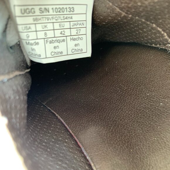Ugg Men\'s 1020133 Cali Low Grey Suede Lace-up Shoes. main image 11